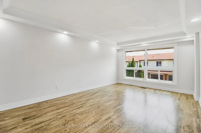 Additional image 13 of 7475 Goreway Dr