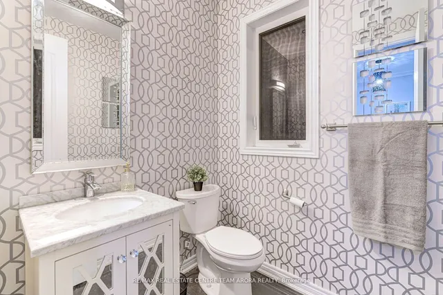 Additional image 20 of 17 Junetown Circ