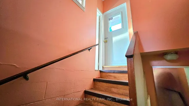 Additional image 32 of 11A NIPISSING Cres