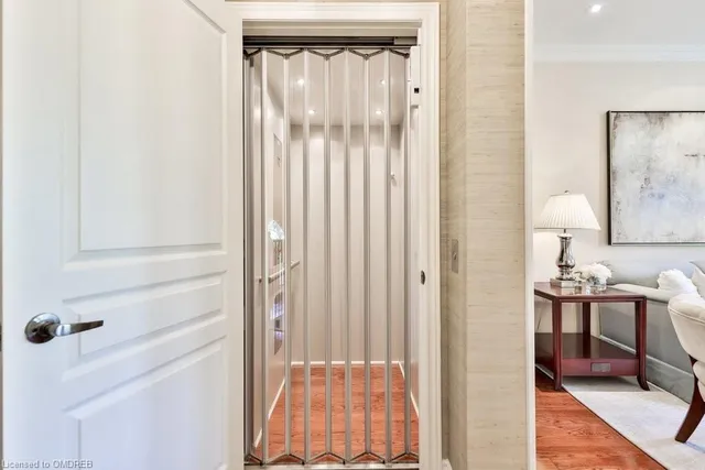 Additional image 9 of 4135 Shipp Dr Unit 3