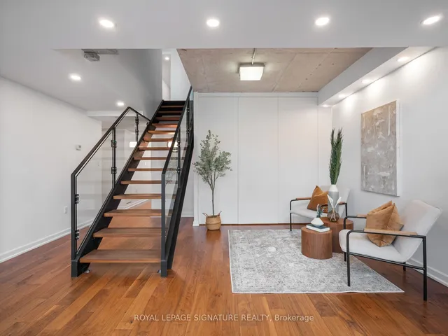 Additional image 7 of 533 Richmond St Unit Ph2