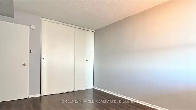 Additional image 10 of 4 Lisa St Unit 1107