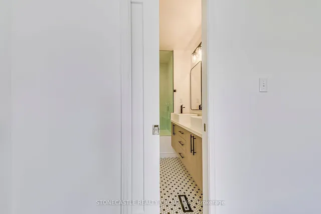 Additional image 21 of 2341 Parkhaven Blvd Unit 5