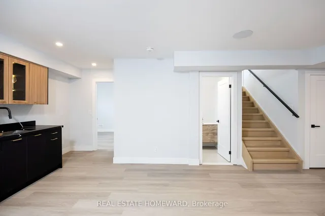 Additional image 33 of 307 Delta St