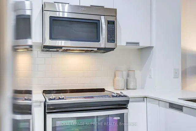 Additional image 8 of 75 Eglinton Ave Unit 601