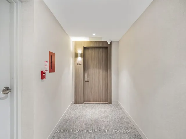 Additional image 30 of 185 Roehampton Ave Unit 208