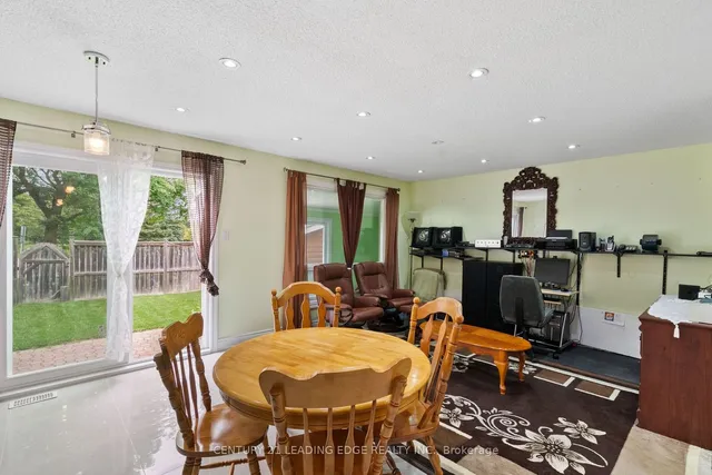 Additional image 12 of 17 Haley Crt