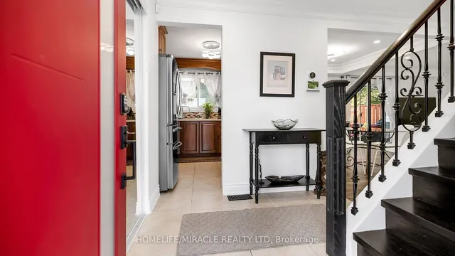 Additional image 7 of 10 highland Tr