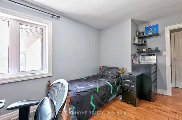 Additional image 14 of 32 Del Ria Dr