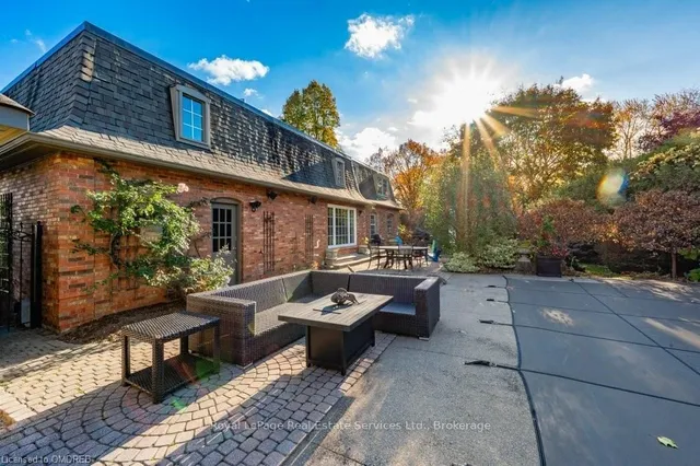 Additional image 36 of 2145 ELMHURST Ave