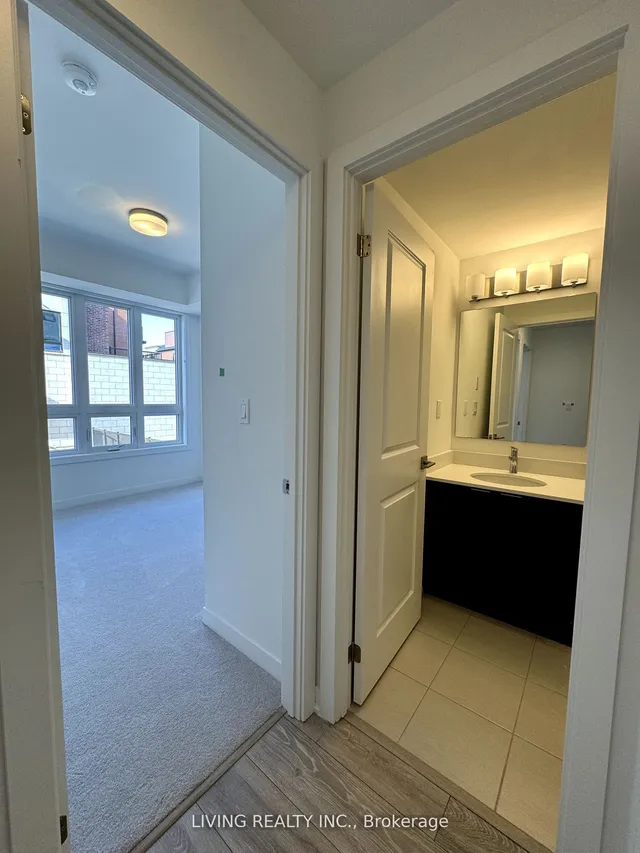 Additional image 10 of 4015 Hickory Dr Unit TH06