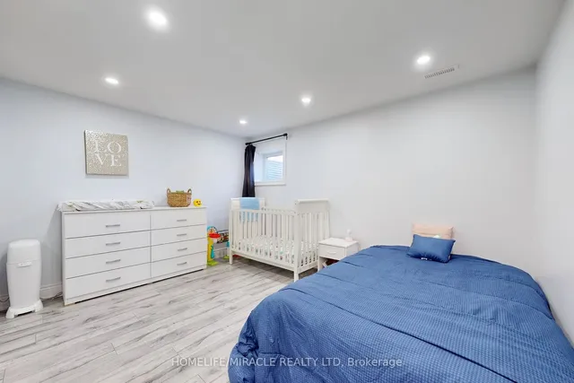 Additional image 35 of 59 El Camino Way