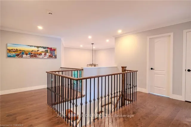 Additional image 15 of 1621 Bayshire Dr