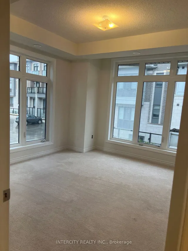 30 Halliford Pl Unit 205