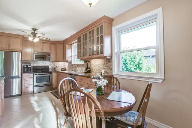 Additional image 12 of 10 Chestnut Ave