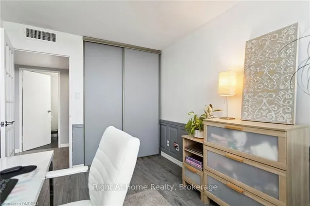 Additional image 37 of 1333 BLOOR St Unit 901