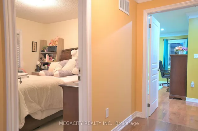 Additional image 29 of 22 Durango Dr