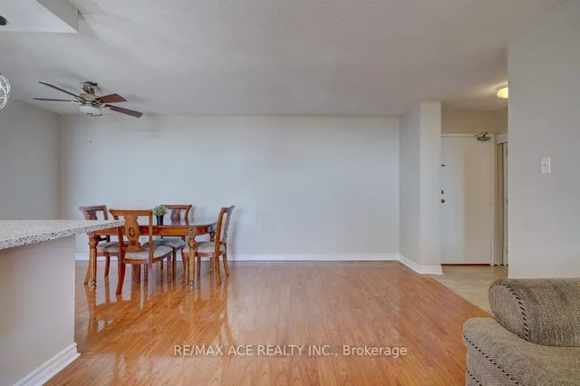 Additional image 12 of 3 Lisa St Unit 1401