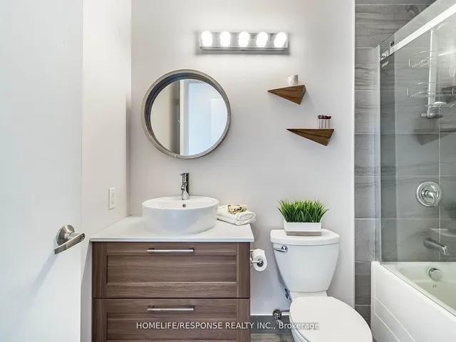 Additional image 25 of 85 Bloor St Unit 802