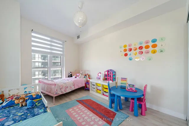 Additional image 25 of 65 Watergarden Dr Unit 709