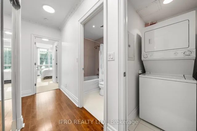 Additional image 17 of 16 Harbour St Unit 3402