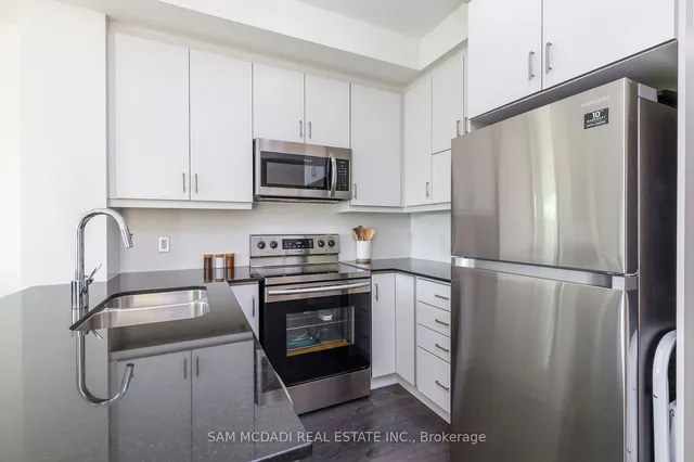 Additional image 8 of 128 Grovewood Common Unit 119