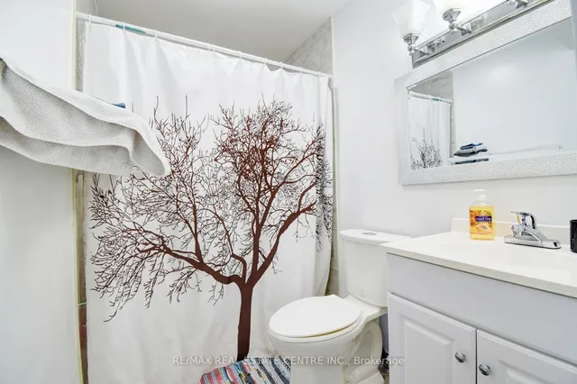 Additional image 37 of 103 Botavia Downs Dr