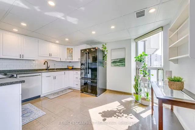 Additional image 17 of 5090 Pinedale Ave Unit 709