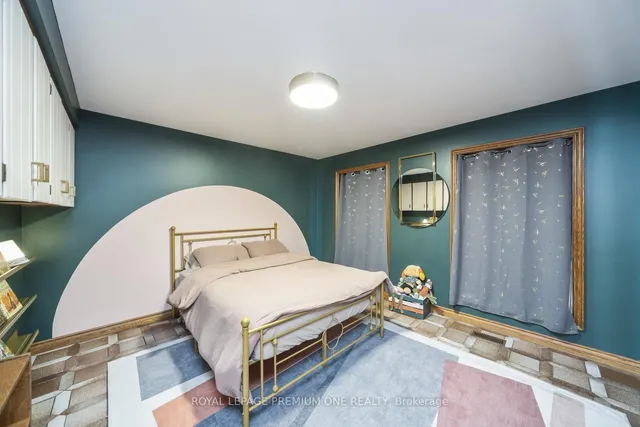 Additional image 25 of 8 Beamish Crt