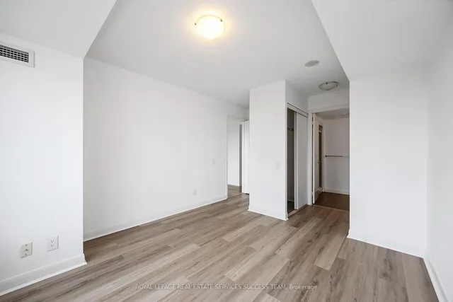 Additional image 22 of 25 Town Centre Crt Unit 1205