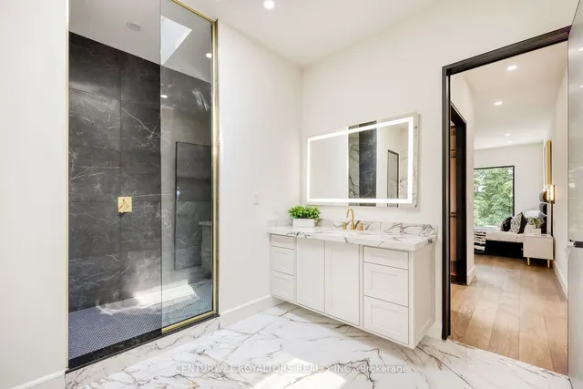 Additional image 27 of 47 Moore St