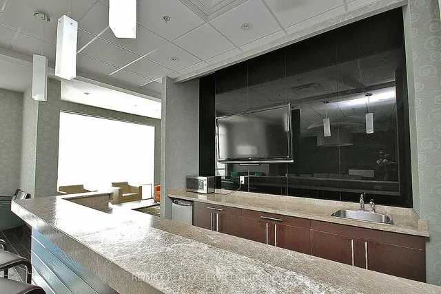 Additional image 9 of 215 Queen St Unit 2009
