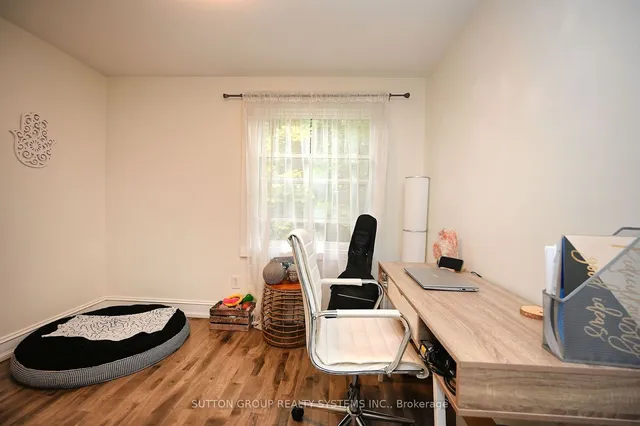 Additional image 22 of 400 Bloor St Unit 68