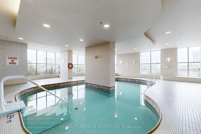 Additional image 34 of 9 George St Unit 1710