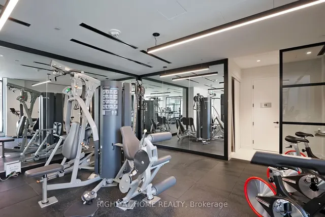 Additional image 33 of 8 Tippet Rd Unit 1410