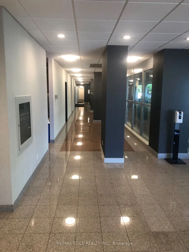 Additional image 8 of 5940 yonge St Unit 211