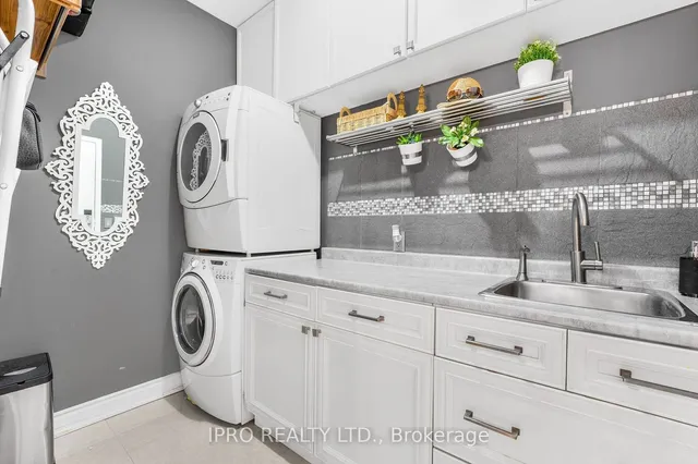 Additional image 5 of 690 Peter Robertson Blvd