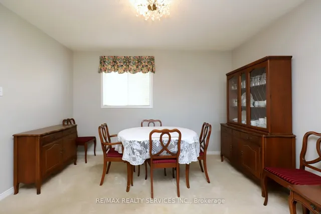 Additional image 10 of 12 Summerfield Cres