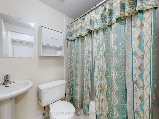 Additional image 35 of 18 Thimbleberry St
