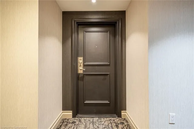 Additional image 4 of 1477 Lakeshore Rd Unit 304