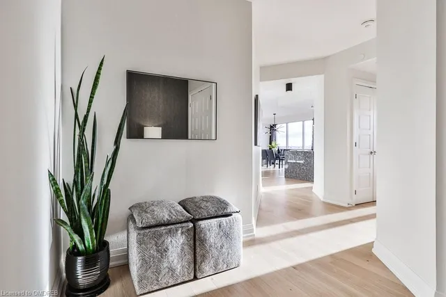 Additional image 6 of 2025 Maria St Unit 807