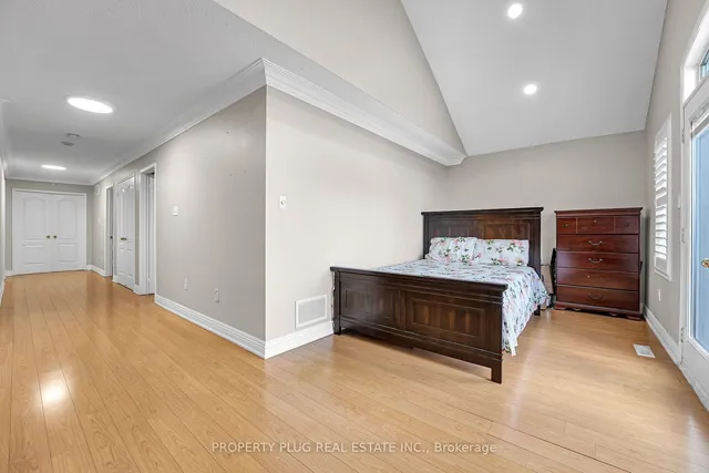 Additional image 19 of 51 El Camino Way