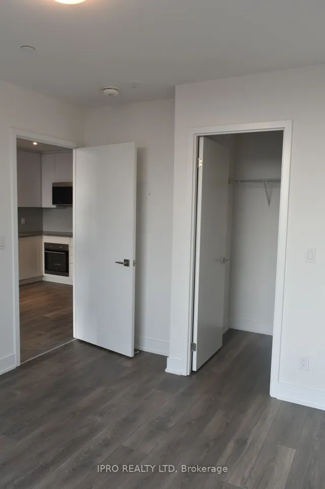 Additional image 8 of 297 Oak Walk Dr Unit 404