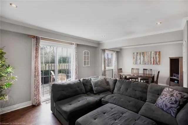 Additional image 8 of 5080 New St Unit 26