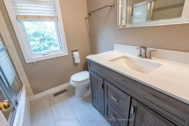 Additional image 23 of 1365 Bishopstoke Way