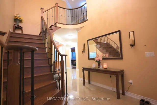 Additional image 11 of 22 Durango Dr