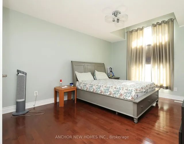 Additional image 17 of 25 Ingleborough Dr