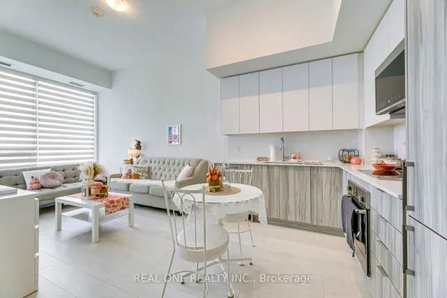 Additional image 7 of 2485 taunton Rd Unit 341