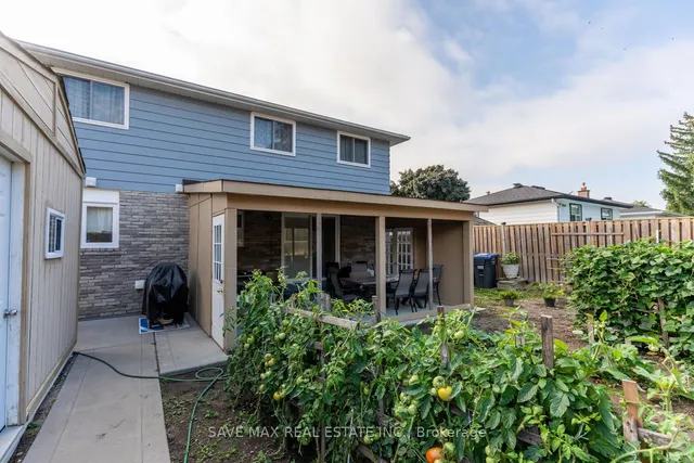 Additional image 37 of 8 Edwin Dr