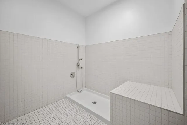 Additional image 36 of 3200 Dakota Common Unit B602